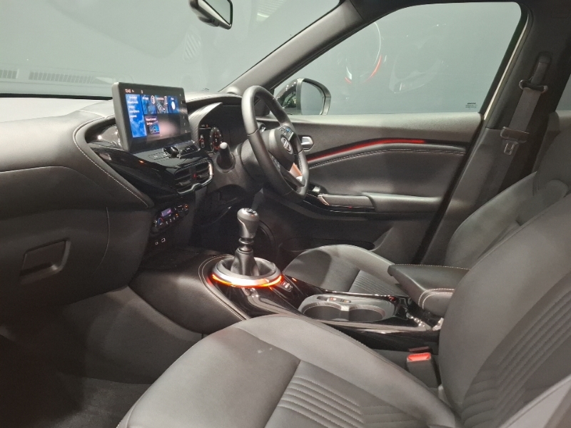 Nissan Juke 1.0 Dig-t Tekna SM25NME White #5