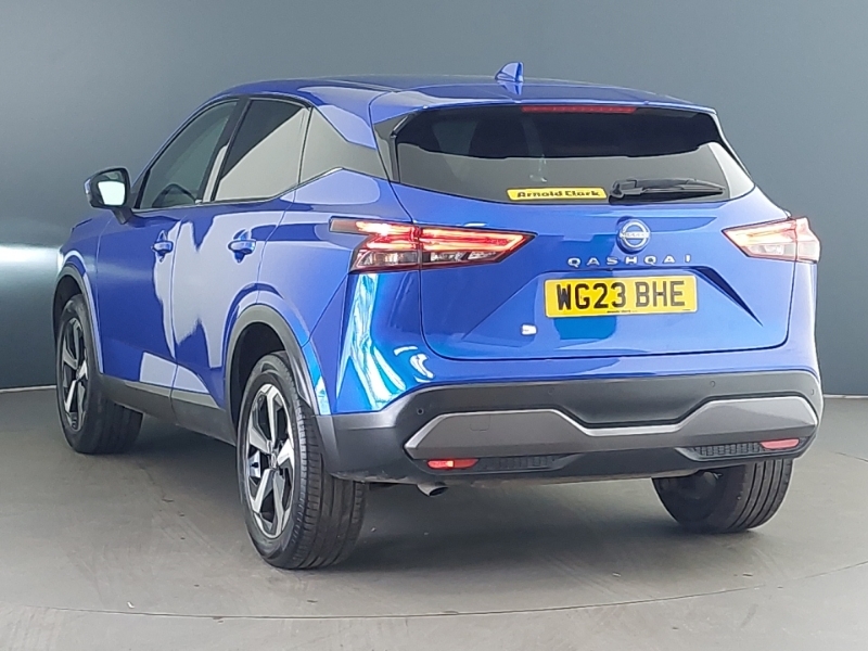 Nissan Qashqai 1.3 Dig-t Mh N-connecta WG23BHE Blue #2