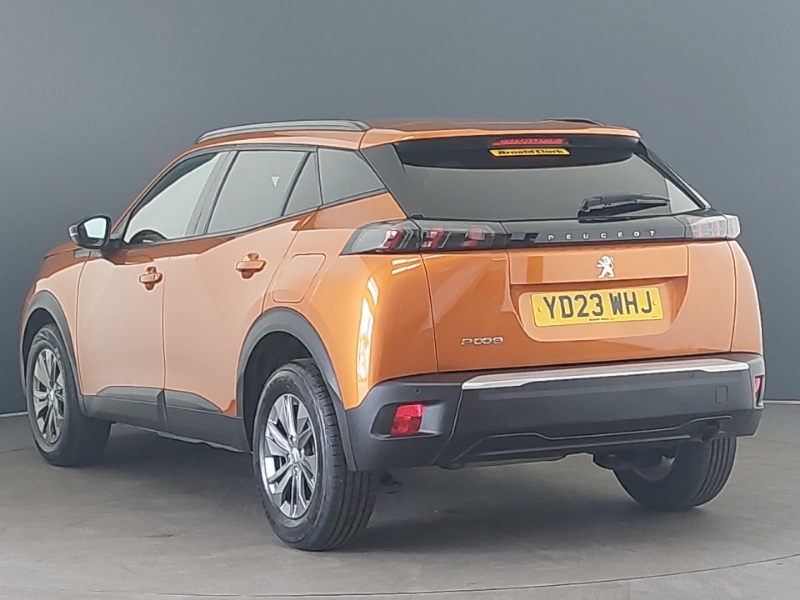 Peugeot 2008 1.2 Puretech Active Premium YD23WHJ Orange #2