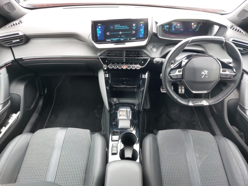 Peugeot e-2008 100Kw Gt 50Kwh Orange #3