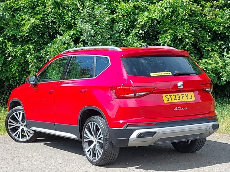 Seat Ateca 2.0 Tdi 150 Xperience Lux ST23FYJ Red #2