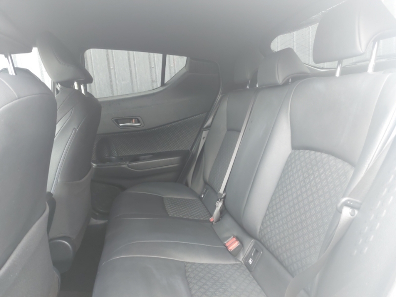 Toyota C-Hr 1.8 Hybrid Design Cvt SA20OZS White #6