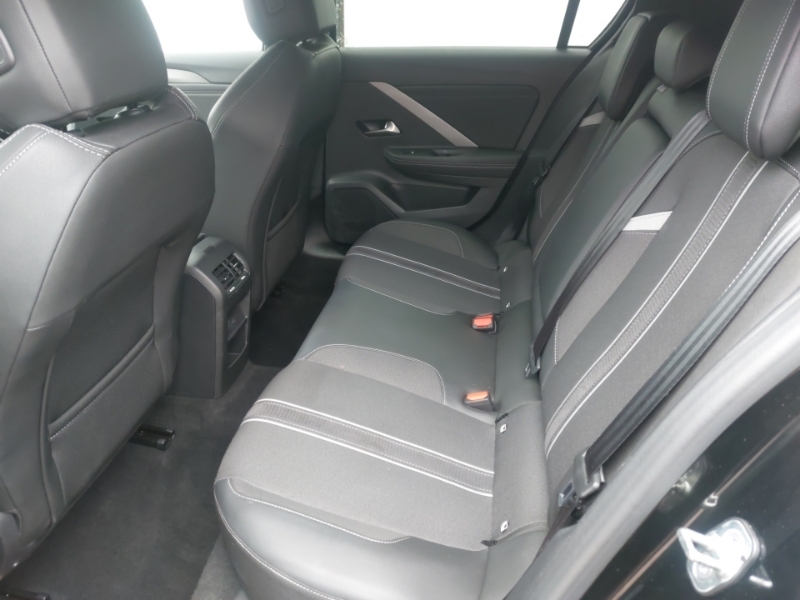 Vauxhall Astra 1.2 Turbo 130 Gs Black #6