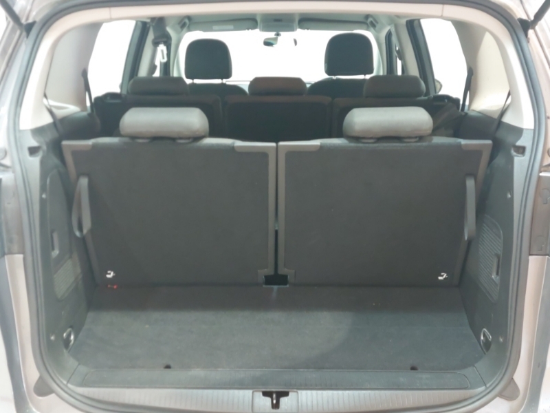 Vauxhall Zafira #18