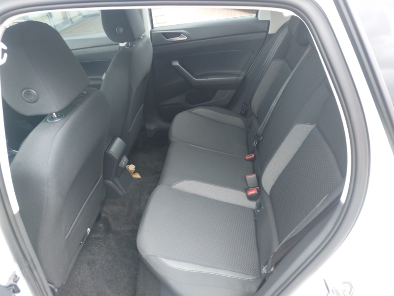 Volkswagen Polo 1.0 Life SL73WRT White #6