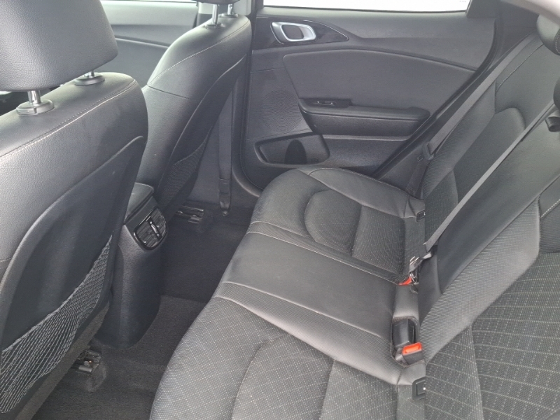 Kia Xceed 1.5T Gdi Isg 4 RV22PKJ Black #6