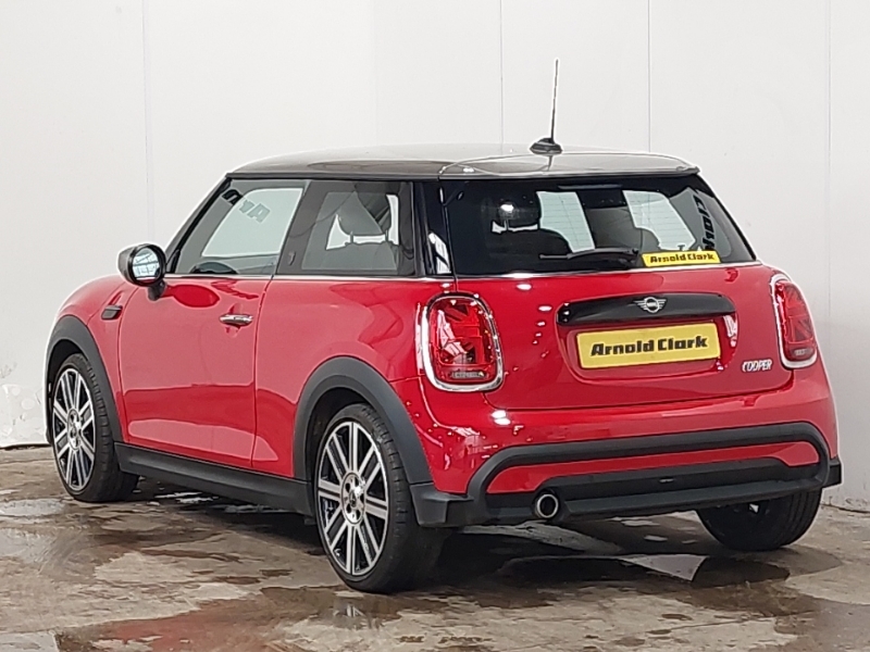 Mini Hatch 1.5 Cooper Exclusive Premium HJ23ODH Red #2