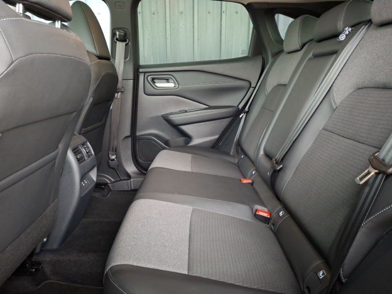 Nissan Qashqai 1.3 Dig-t Mh N-connecta SM25XPK Grey #6