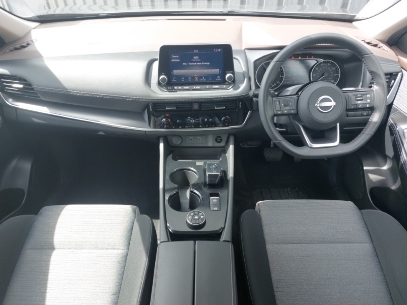 Nissan X-Trail 1.5 E-power E-4orce 213 Acenta Prem 7 St RA73XLN Grey #3