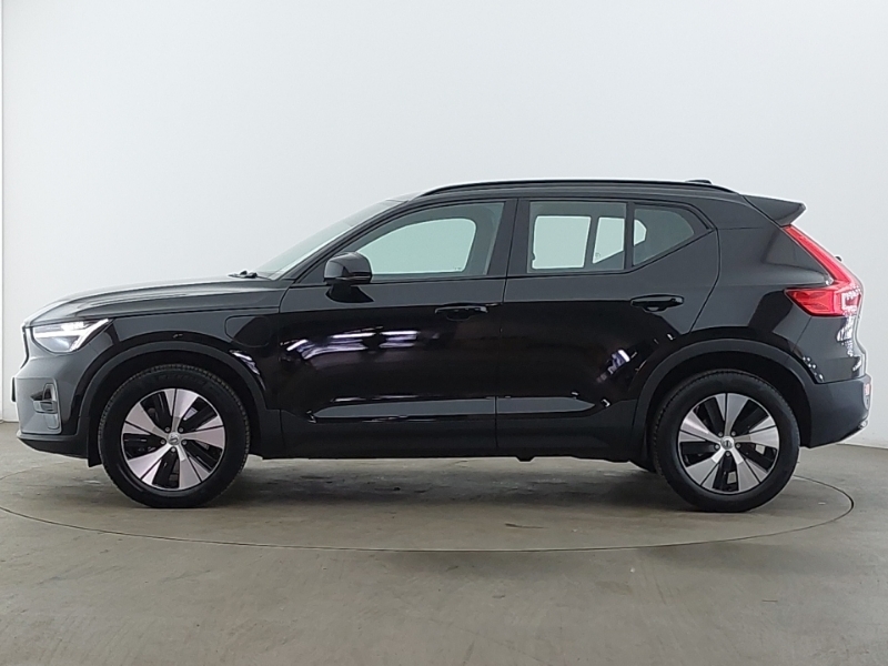 Volvo XC40 1.5 T4 Recharge Phev Plus Dark AV23LFB Black #4