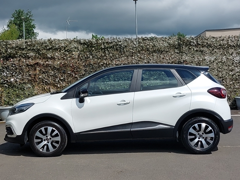 Renault Captur 0.9 Tce 90 Play SB69OMA White #4