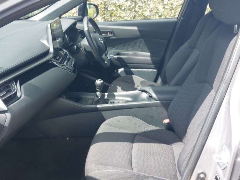 Toyota C-Hr 1.2T Icon WR17UWL Silver #5