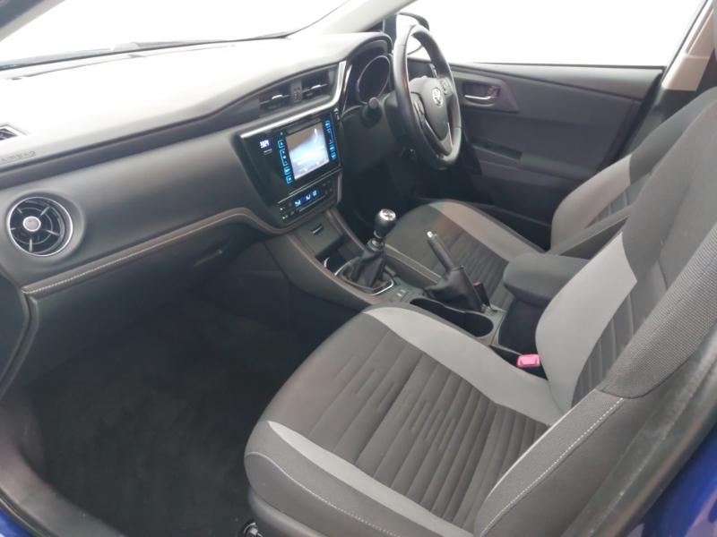 Toyota Auris 1.2T Icon FM16FLR Blue #5