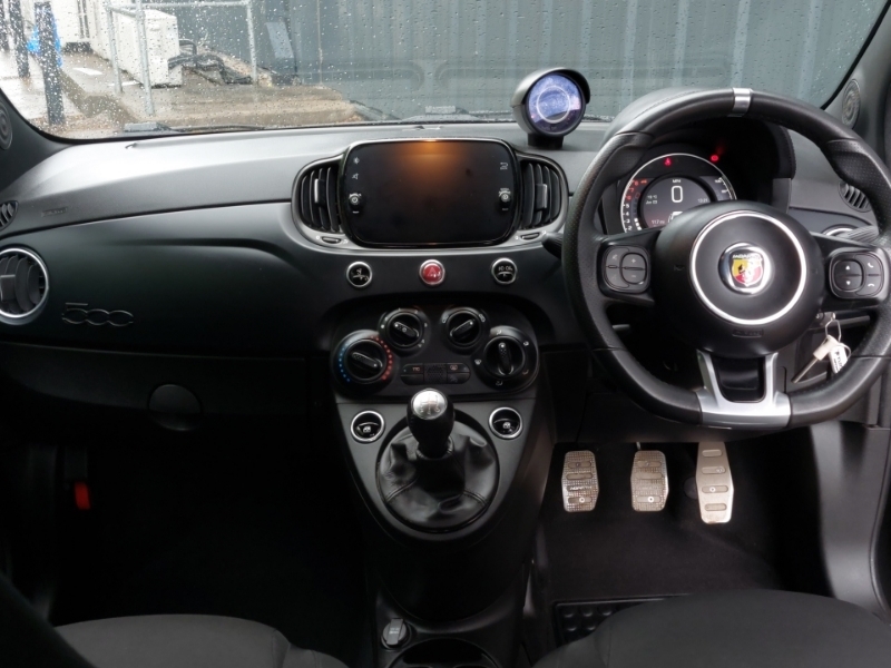 Abarth 595 1.4 T-jet 165 F595 Black #3