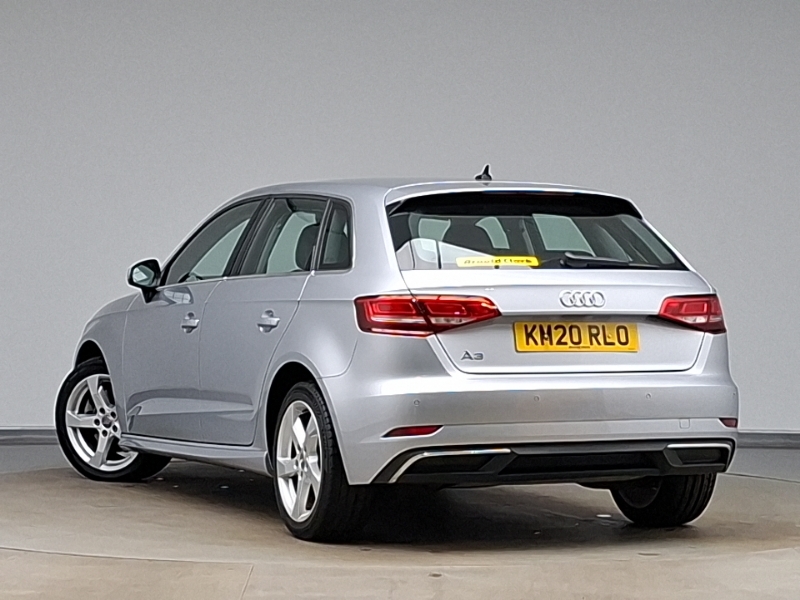 Audi A3 40 E-tron S Tronic KM20RLO Silver #2