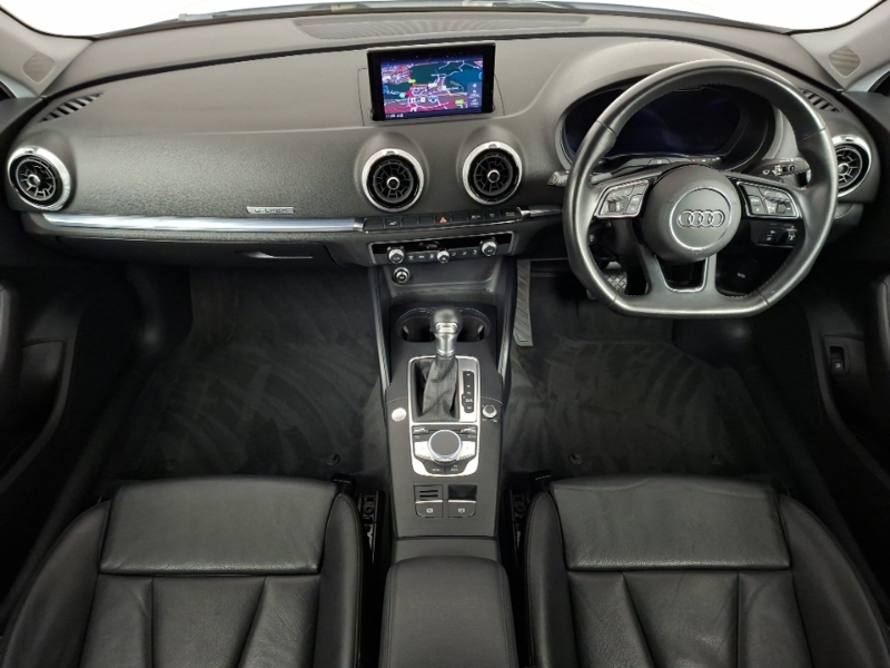 Audi A3 40 E-tron S Tronic KM20RLO Silver #3