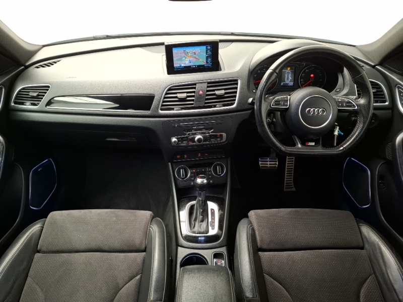 Audi Q3 1.4T Fsi Black Edition S Tronic PY18KYS White #3