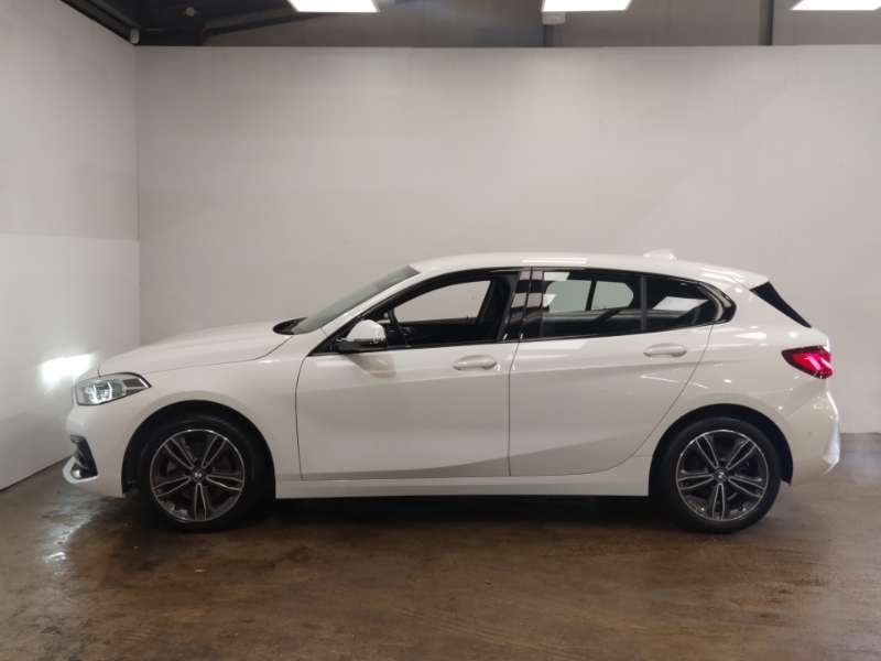 BMW 1 Series 118I 136 Sport Live Cockpit Professional LM22HHK White #4