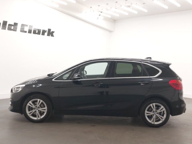 BMW 2 Series 220D Xdrive Luxury Step CV68VOH Black #4