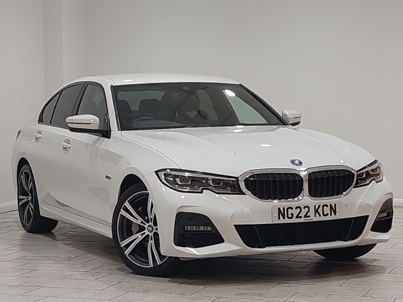 BMW 3 Series 330E M Sport Step White