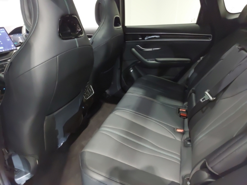 Byd Seal U 1.5 Dm-i Boost LA25TRX White #6