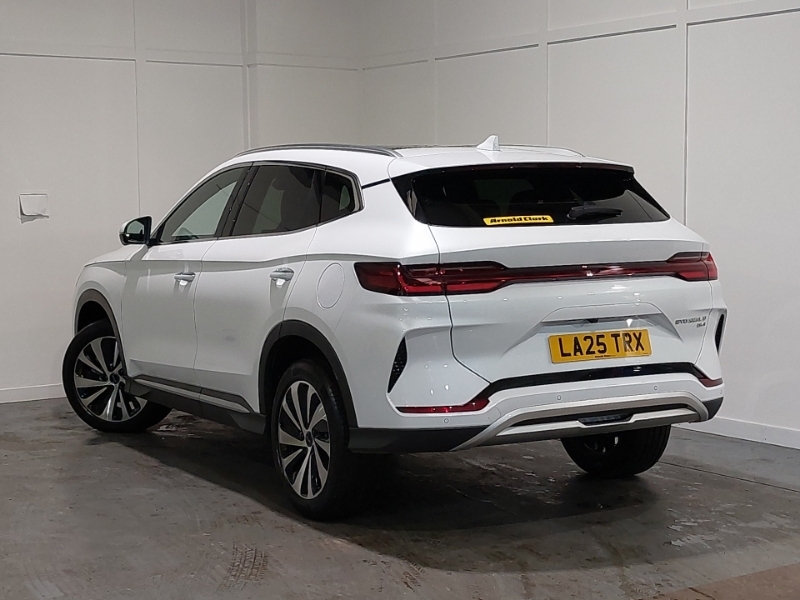 Byd Seal U 1.5 Dm-i Boost LA25TRX White #2