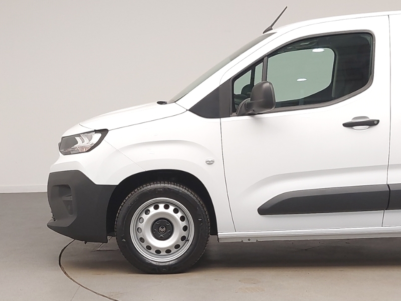 Citroen Berlingo 1.5 D 130 Max M Green #19