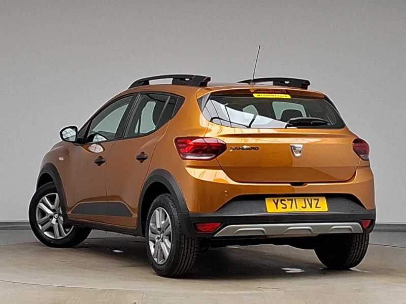 Dacia Sandero Stepway 1.0 Tce Essential YS71JVZ Orange #2