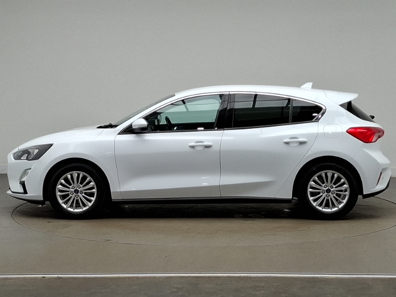 Ford Focus 1.0 Ecoboost 125 Titanium MD69VFF White #4