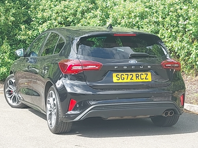 Ford Focus 1.0 Ecoboost St-line Vignale SG72RCZ Black #2
