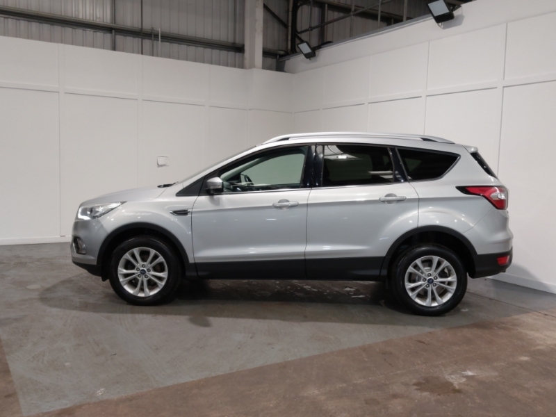 Ford Kuga 1.5 Tdci Titanium 2Wd YJ19WBL Silver #4