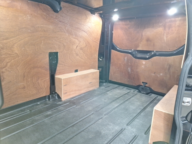 Ford Transit Custom 2.0 Ecoblue 185Ps Low Roof Sport Van SK71XDC Black #6