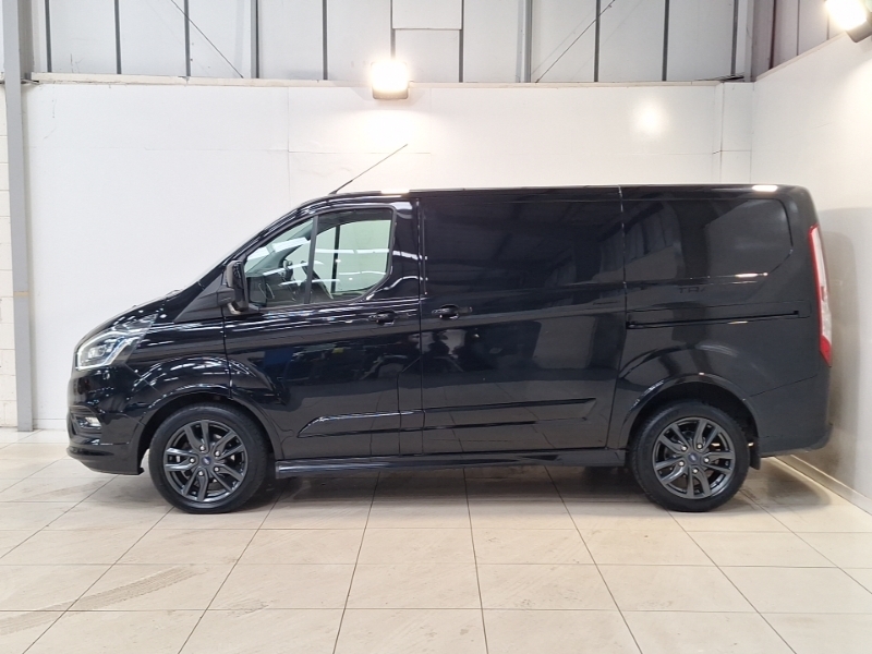 Ford Transit Custom 2.0 Ecoblue 185Ps Low Roof Sport Van SK71XDC Black #4