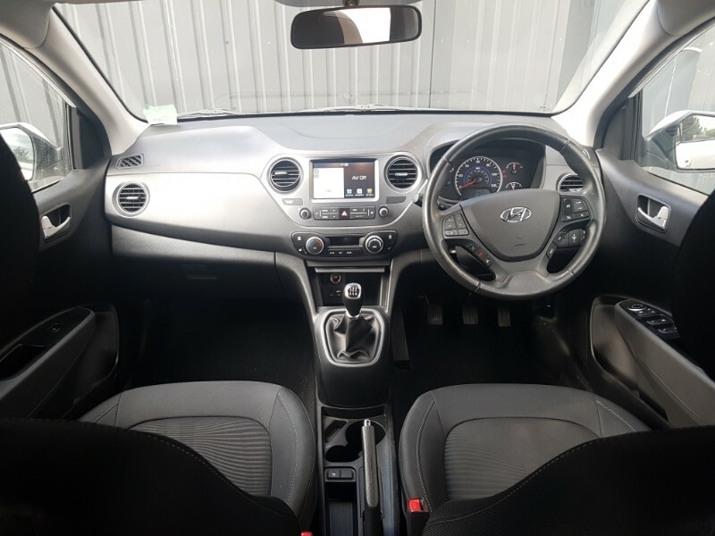 Hyundai I10 1.2 Premium Se SV68MVR White #3