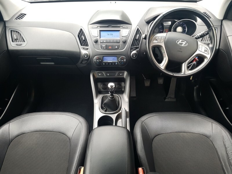 Hyundai Ix35 1.6 Gdi Blue Drive Se 2Wd Black #3