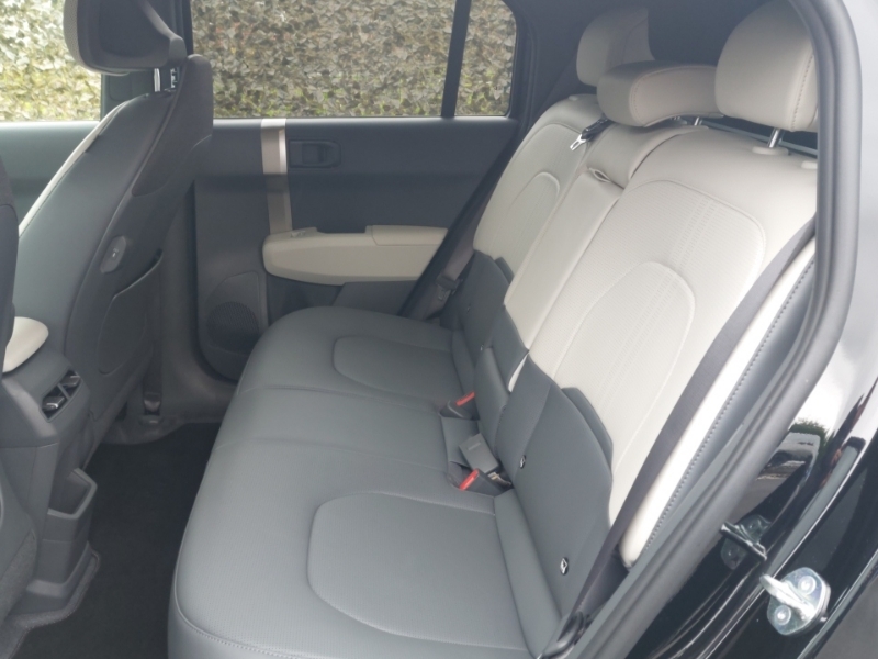 Kia EV3 150Kw Gt-line 81.4Kwh SD25MFF Black #6