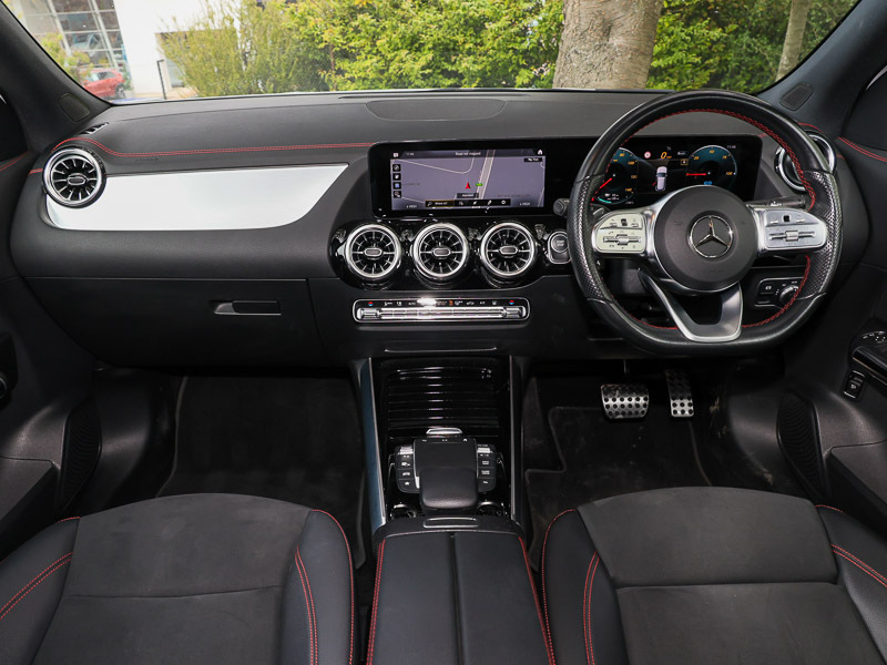 Mercedes-Benz EQA Eqa 350 4Matic 215Kw Amg Line 66.5Kwh White #3