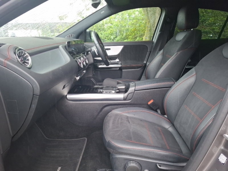 Mercedes-Benz EQA Eqa 350 4Matic 215Kw Amg Line 66.5Kwh Grey #5