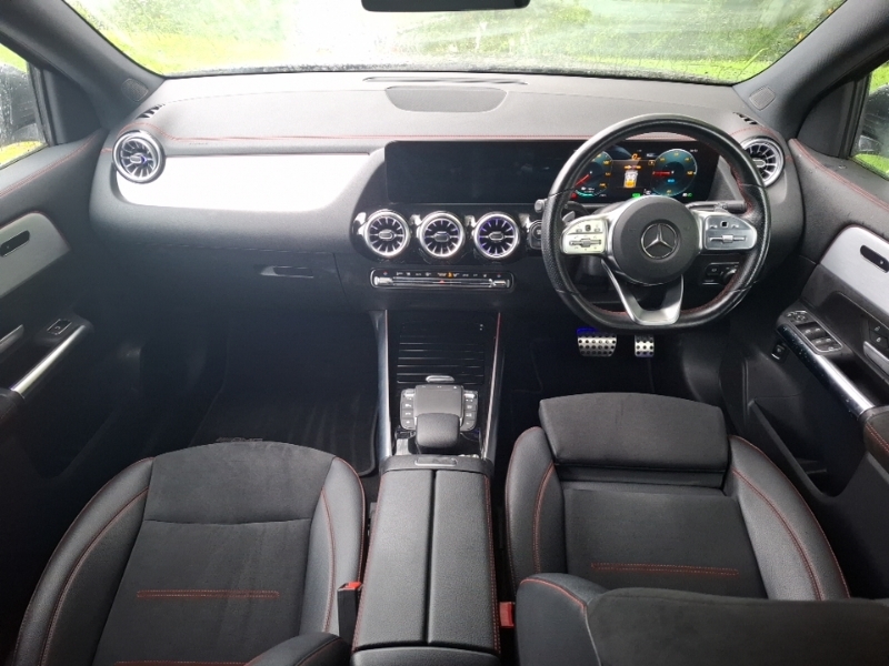 Mercedes-Benz EQA Eqa 350 4Matic 215Kw Amg Line 66.5Kwh Grey #3
