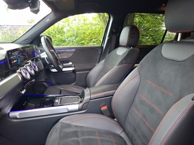 Mercedes-Benz GLB Class Glb 200 Amg Line Executive 7G-tronic KN25SZF Black #5