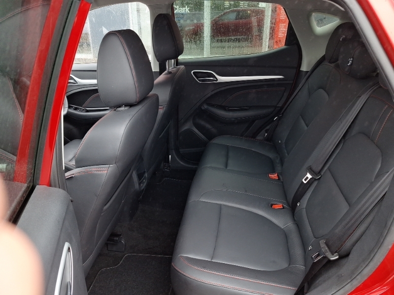 MG ZS 1.0T Gdi Exclusive SV24TTX Red #6