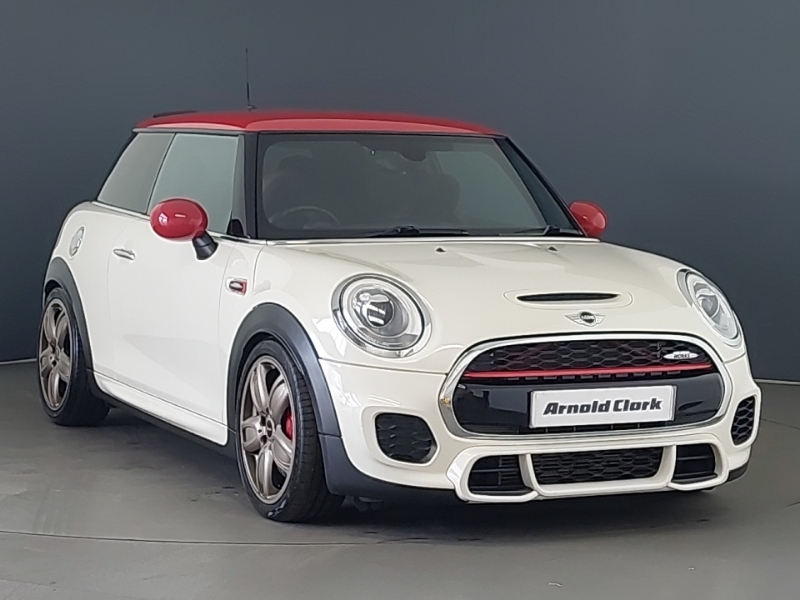 Mini Hatch 2.0 John Cooper Works White