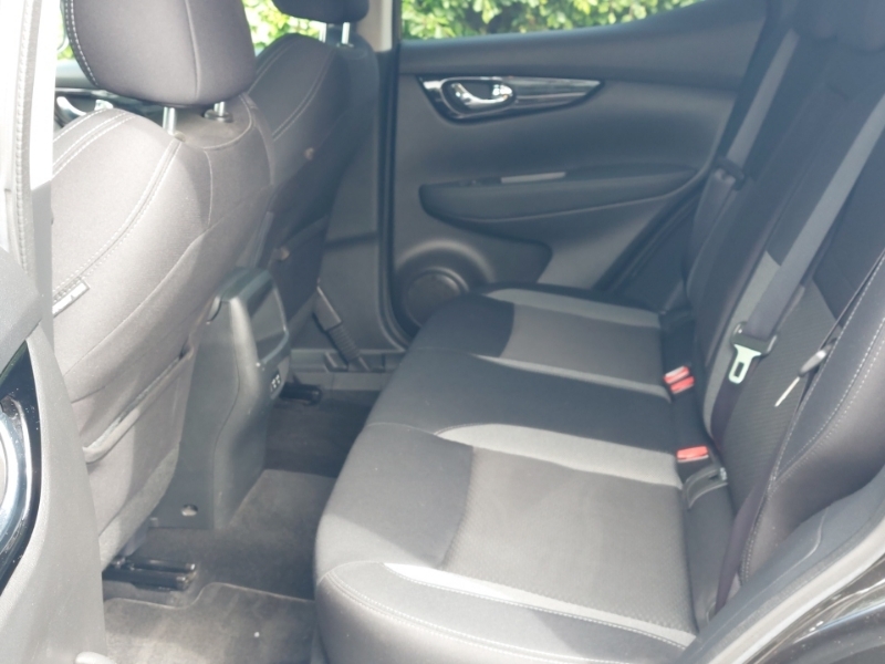 Nissan Qashqai 1.3 Dig-t N-connecta NA69SXJ Black #6