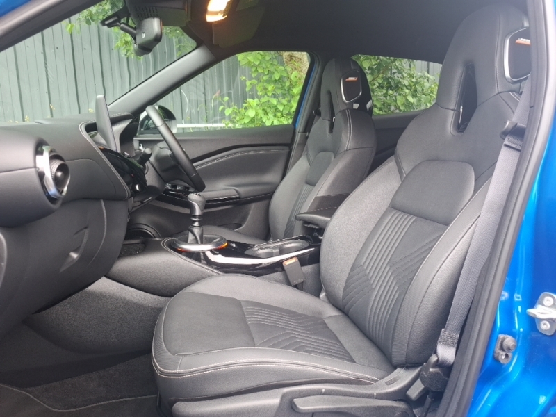 Nissan Juke 1.0 Dig-t Tekna SM25GLZ Blue #5