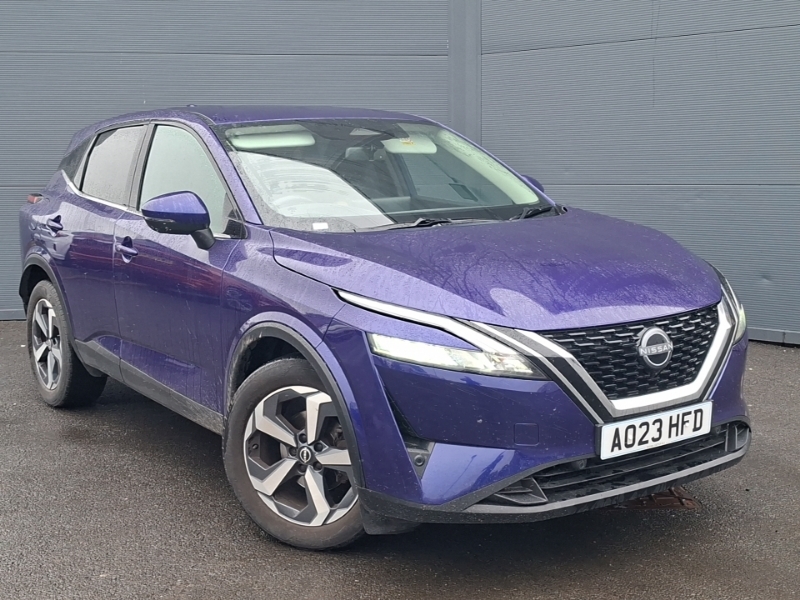 Nissan Qashqai 1.3 Dig-t Mh N-connecta Blue