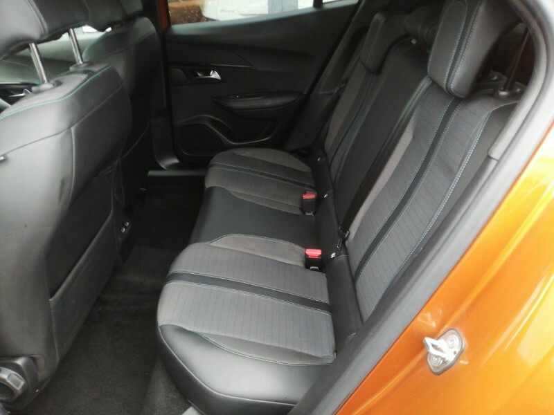 Peugeot 2008 1.2 Puretech Allure Premium BN21TTU Orange #6