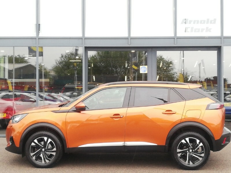 Peugeot 2008 1.2 Puretech Allure Premium BN21TTU Orange #4