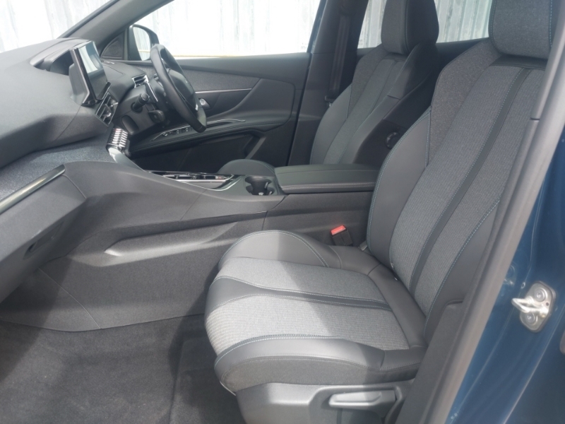 Peugeot 3008 1.2 Puretech Allure Premium Eat8 WJ23UER Blue #5