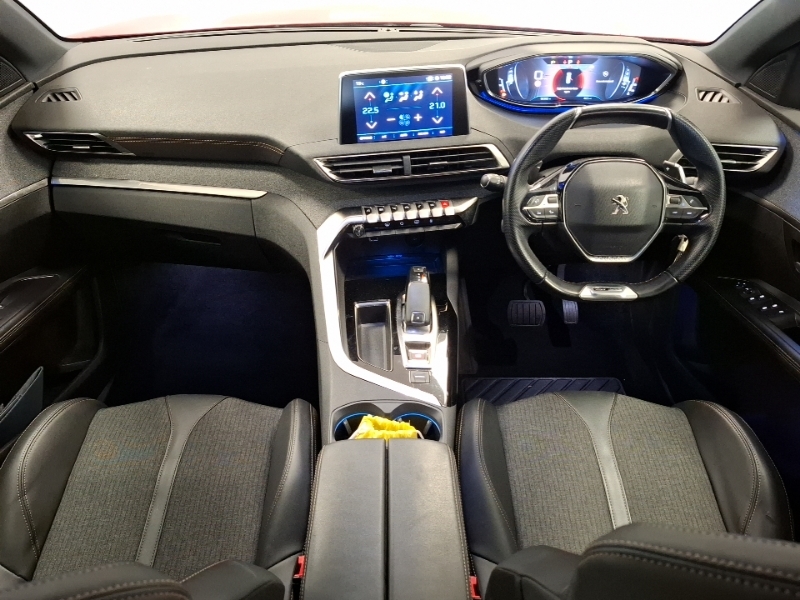 Peugeot 5008 1.2 Puretech Gt Line Eat8 YG70BFJ Red #2