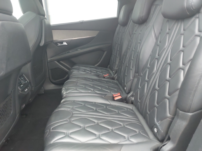 Peugeot 5008 1.2 Puretech Gt Eat8 LB23FZW Black #6